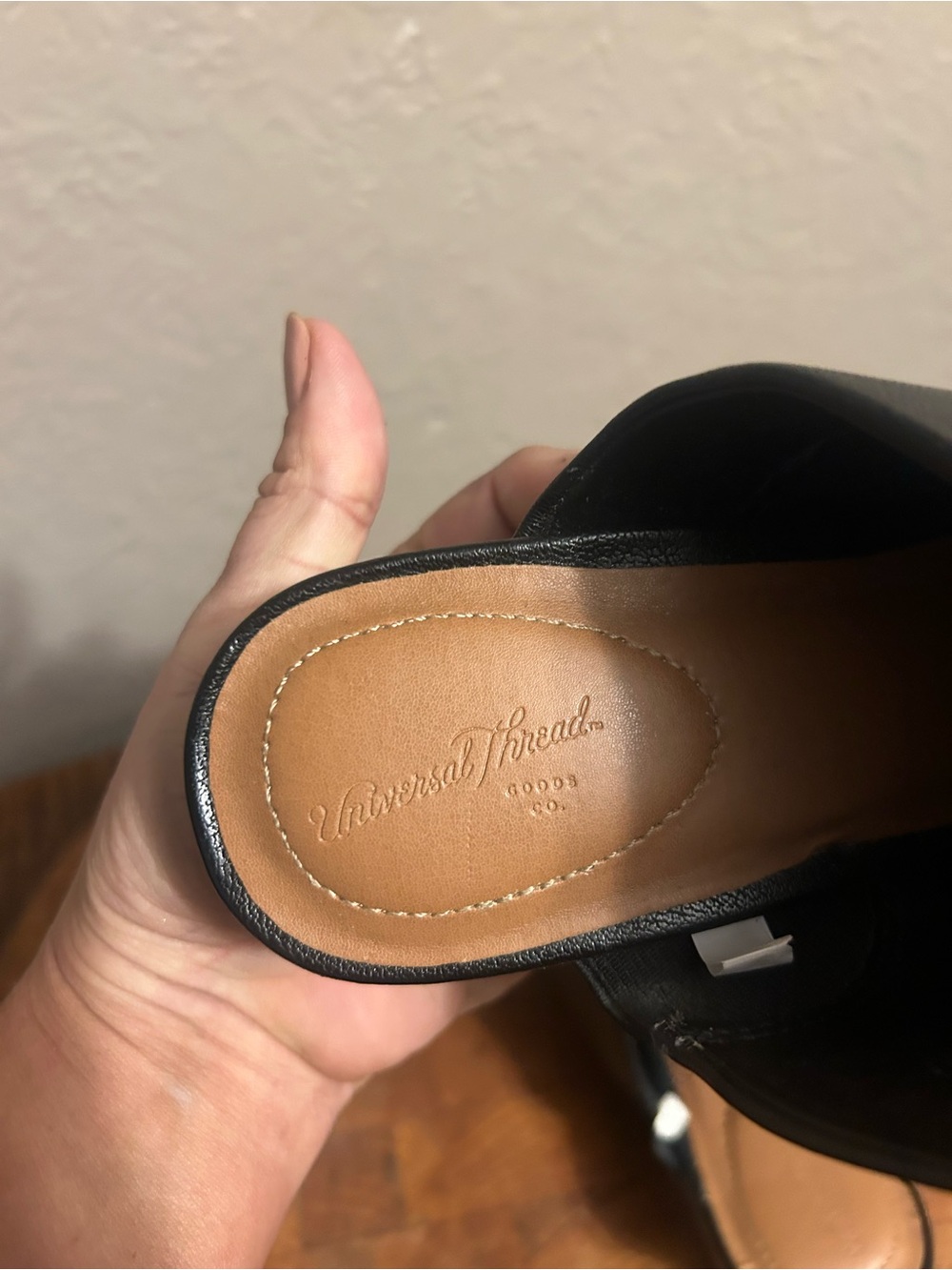 Universal Thread Black Mule Slides with Tan Stacked Heel - Picture 5 of 8
